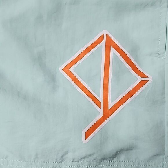 New Carpe Diem MANHATTAN AQUAPRO SHORTS Size Large - Picture 6 of 6